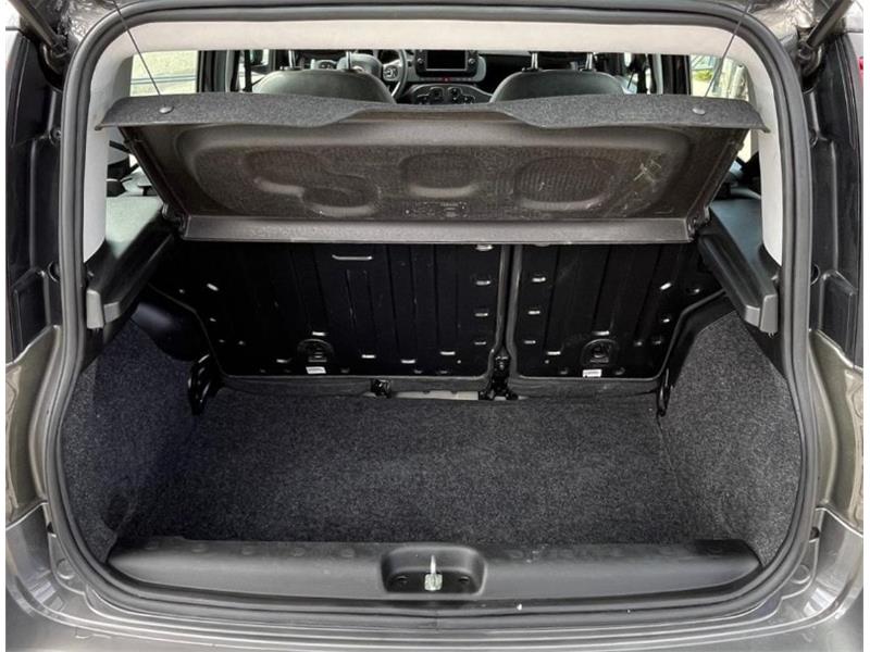 Cataldo Auto, concessionaria multimarca, Audi, Fiat, Seat, Jeep, Volkswagen e Alfa Romeo a Marina di Gioiosa