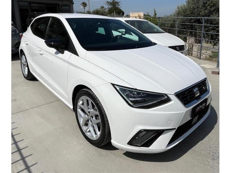 Cataldo Auto, concessionaria multimarca, Audi, Fiat, Seat, Jeep, Volkswagen e Alfa Romeo a Marina di Gioiosa