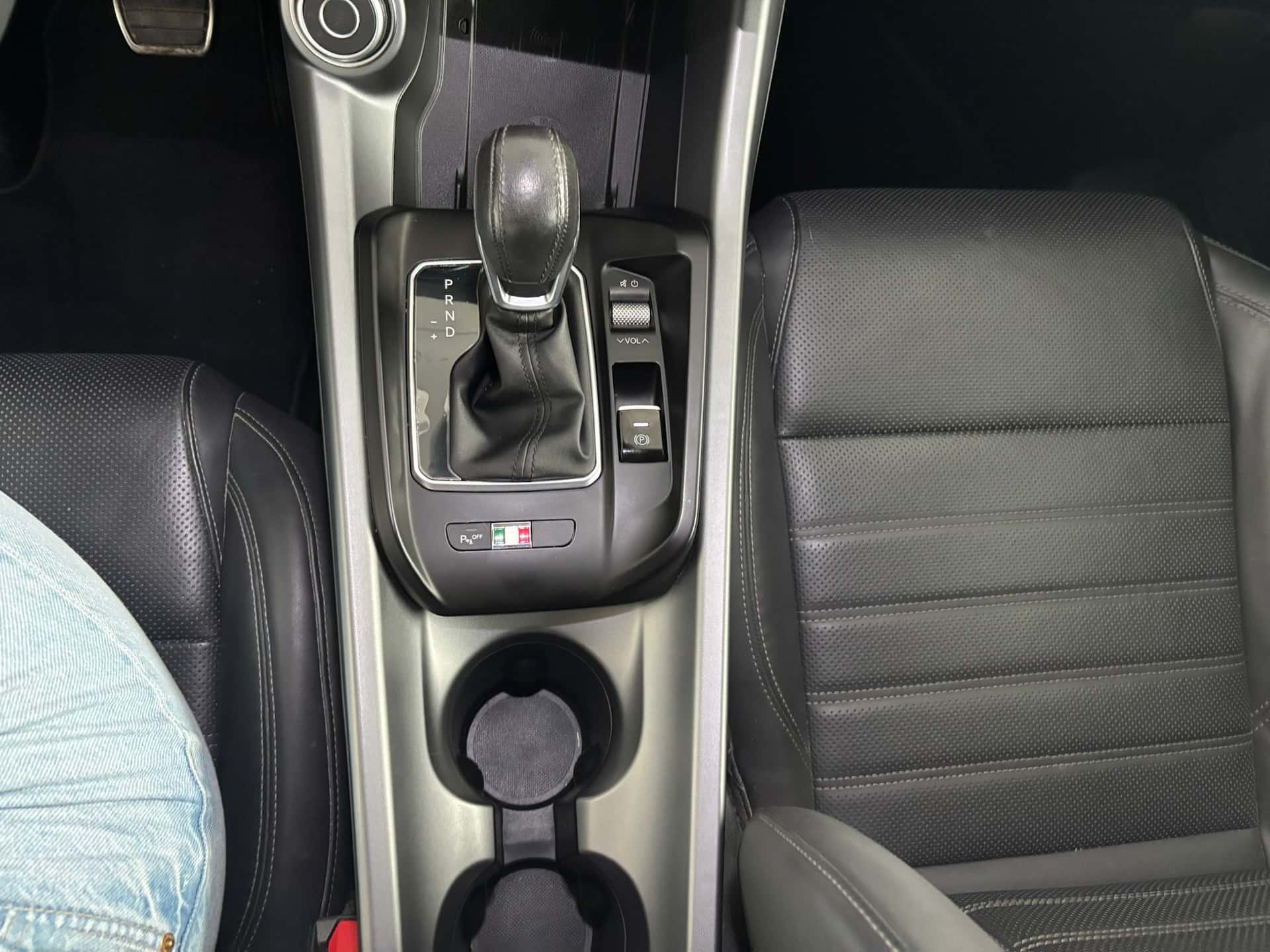 Alfa Romeo Tonale 1.5 hybrid Veloce 160cv tct7 - Immagine 16