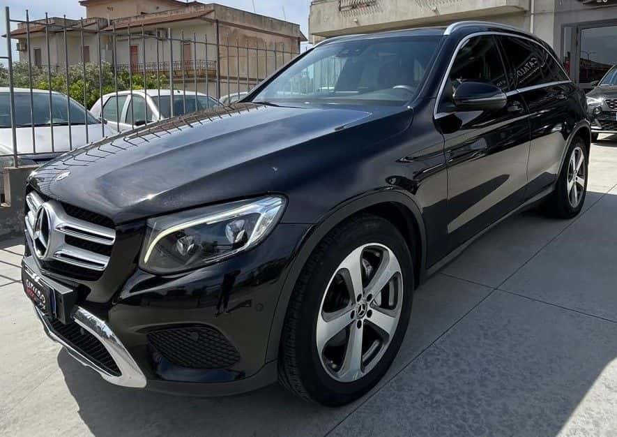 Mercedes-Benz GLC 220 d Sport 4matic auto - Immagine 1