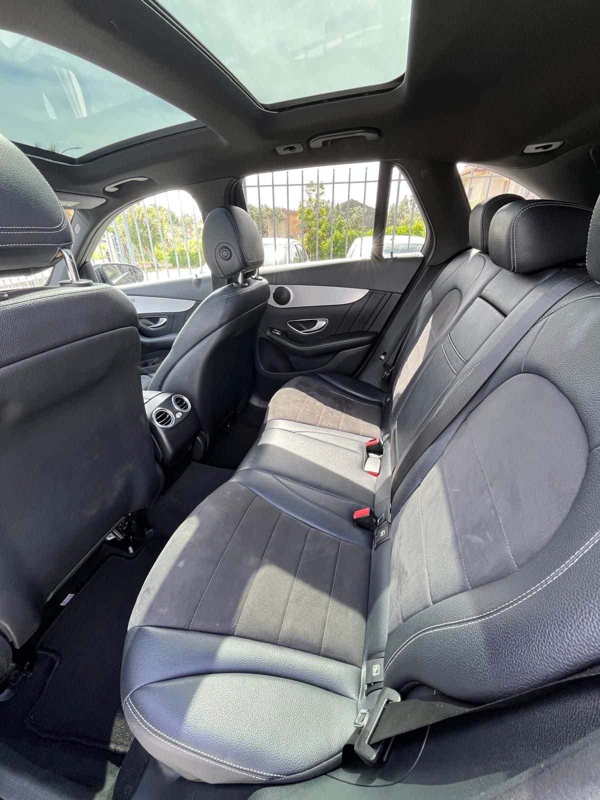 Mercedes-Benz GLC 220 d Sport 4matic auto - Immagine 18
