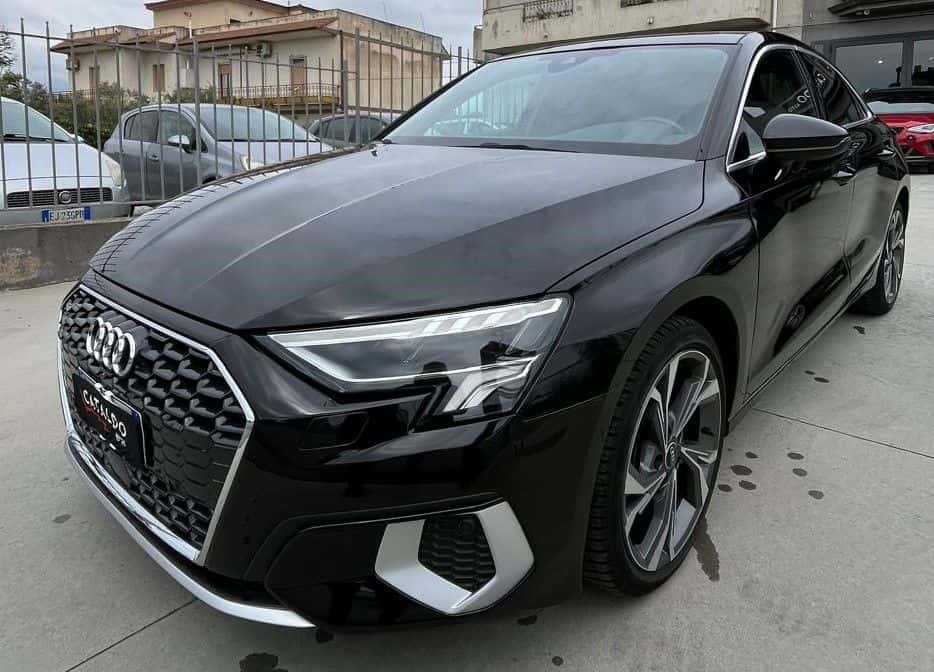 Audi A3 2020 Sedan 35 2.0 tdi S line edition s-tronic - Immagine 1