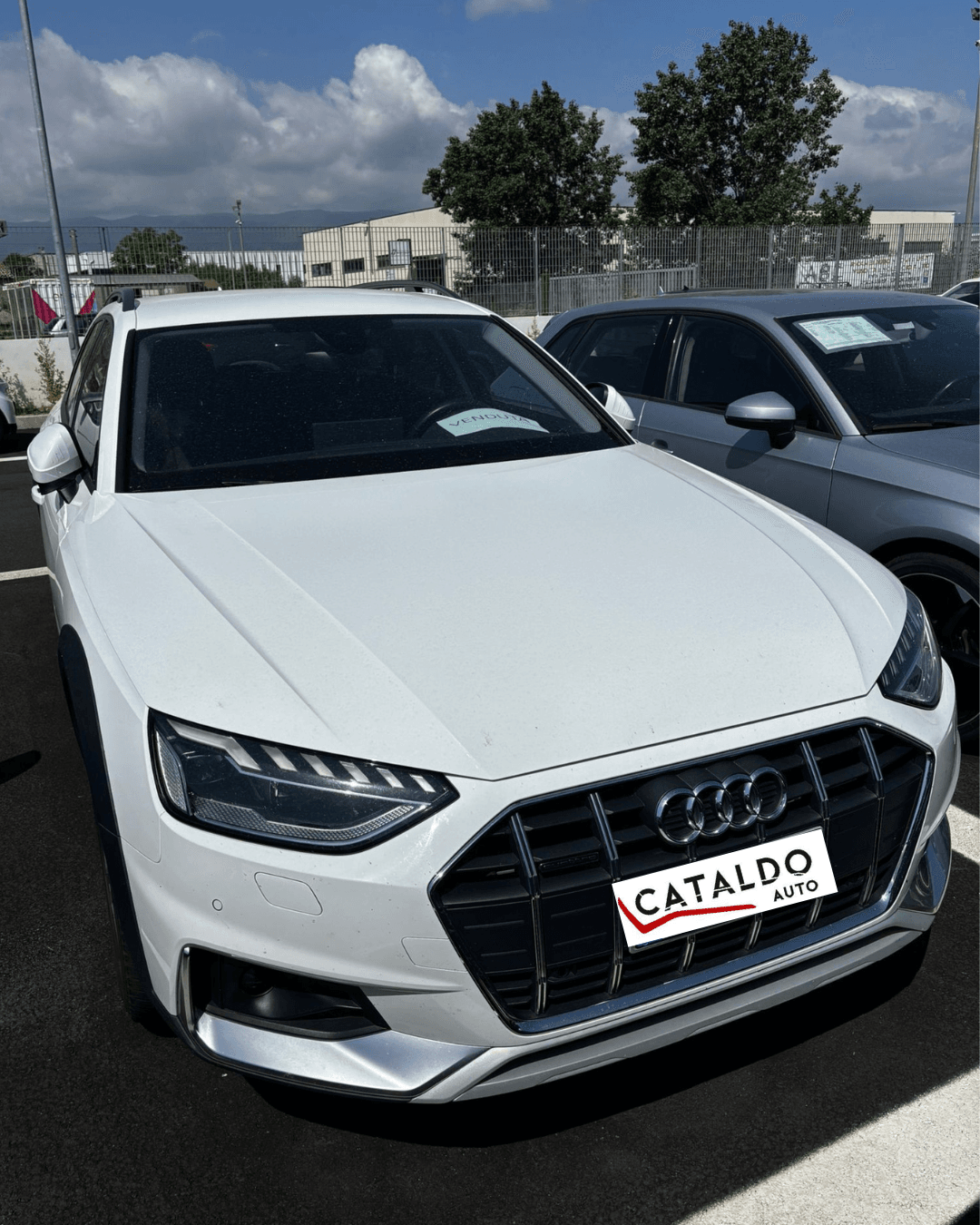 Audi A4 2019 Allroad Quattro 40 2.0 tdi Identity Contrast quattro 190cv s tronic - Immagine 1