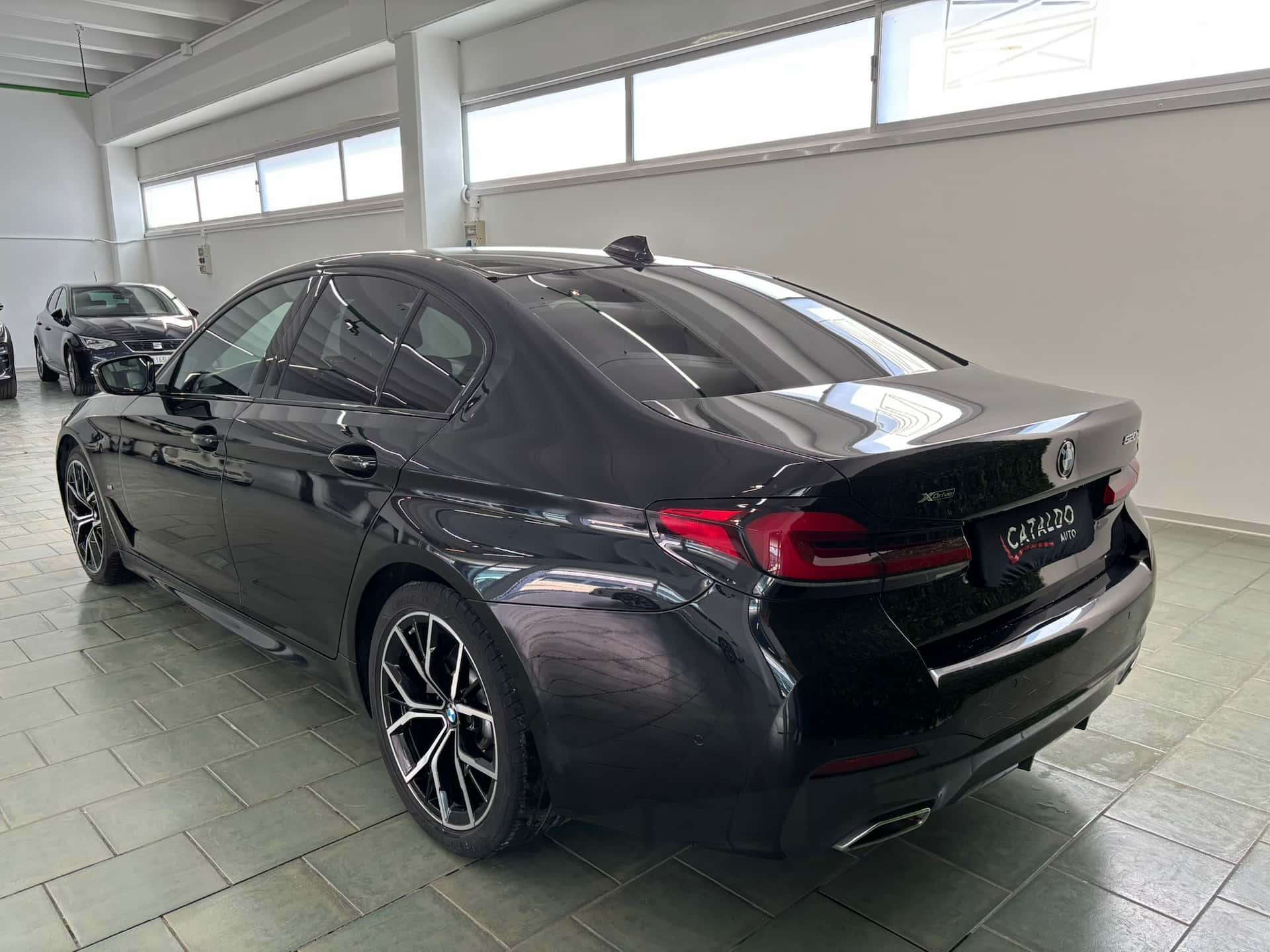 BMW 520 Serie 5 Berlina 520d mhev 48V xdrive Msport auto - Immagine 3