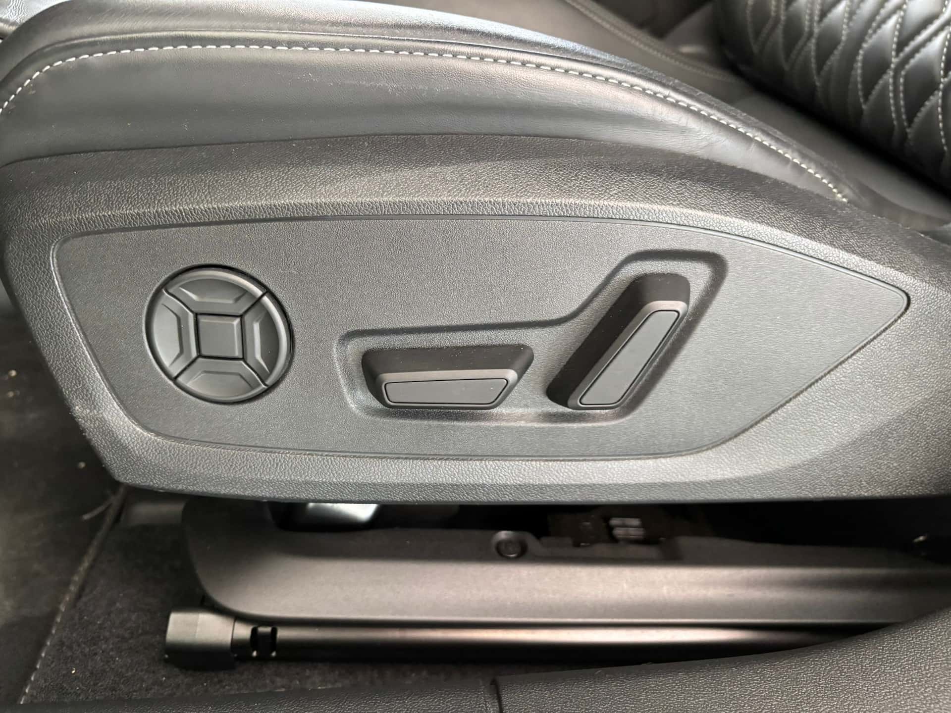 Audi A3 allstreet 35 TFSI S tronic Identity Contrast - Immagine 21