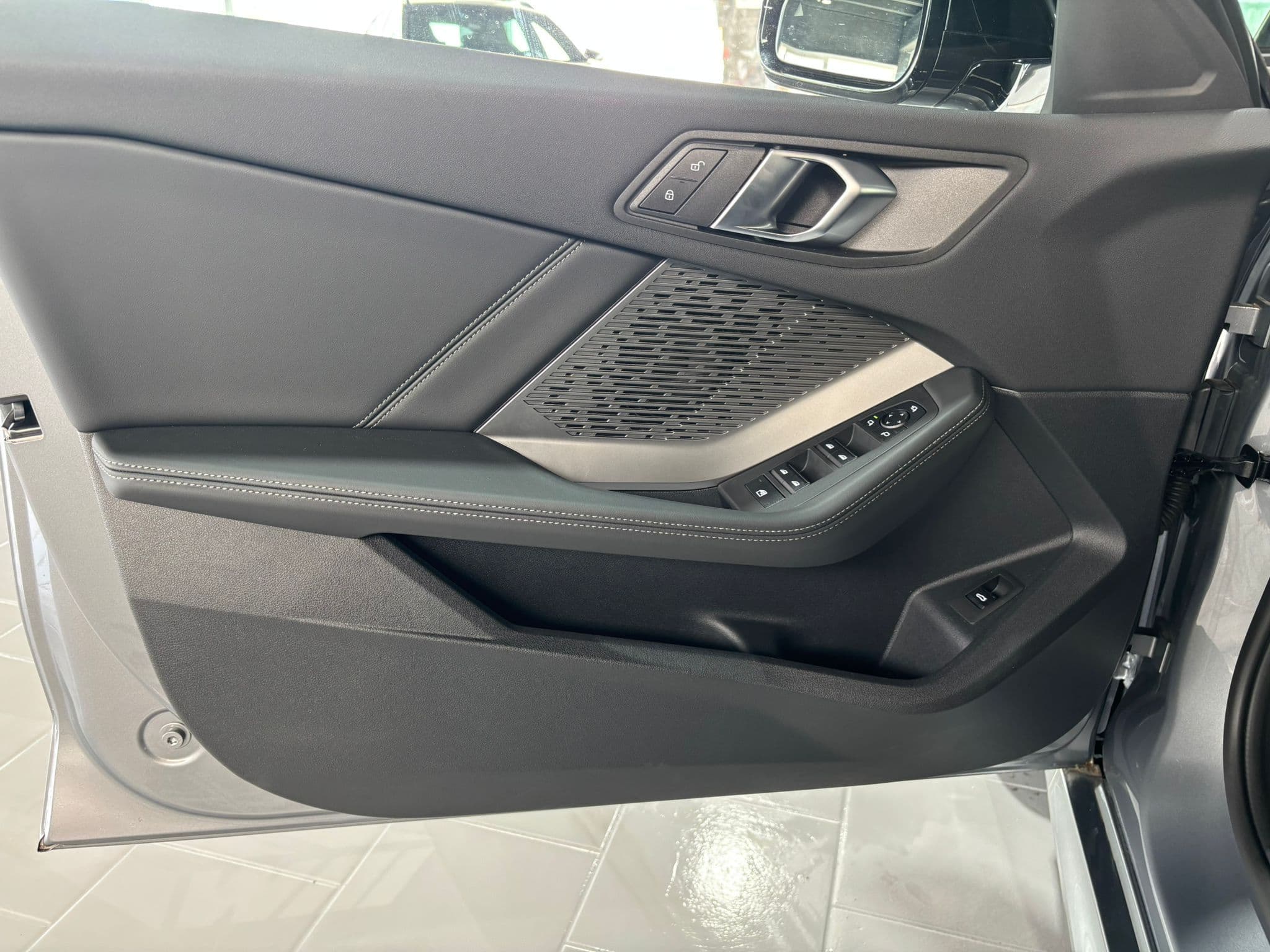 BMW 120 Serie 1 F70 48V MSport Pro auto - Immagine 9