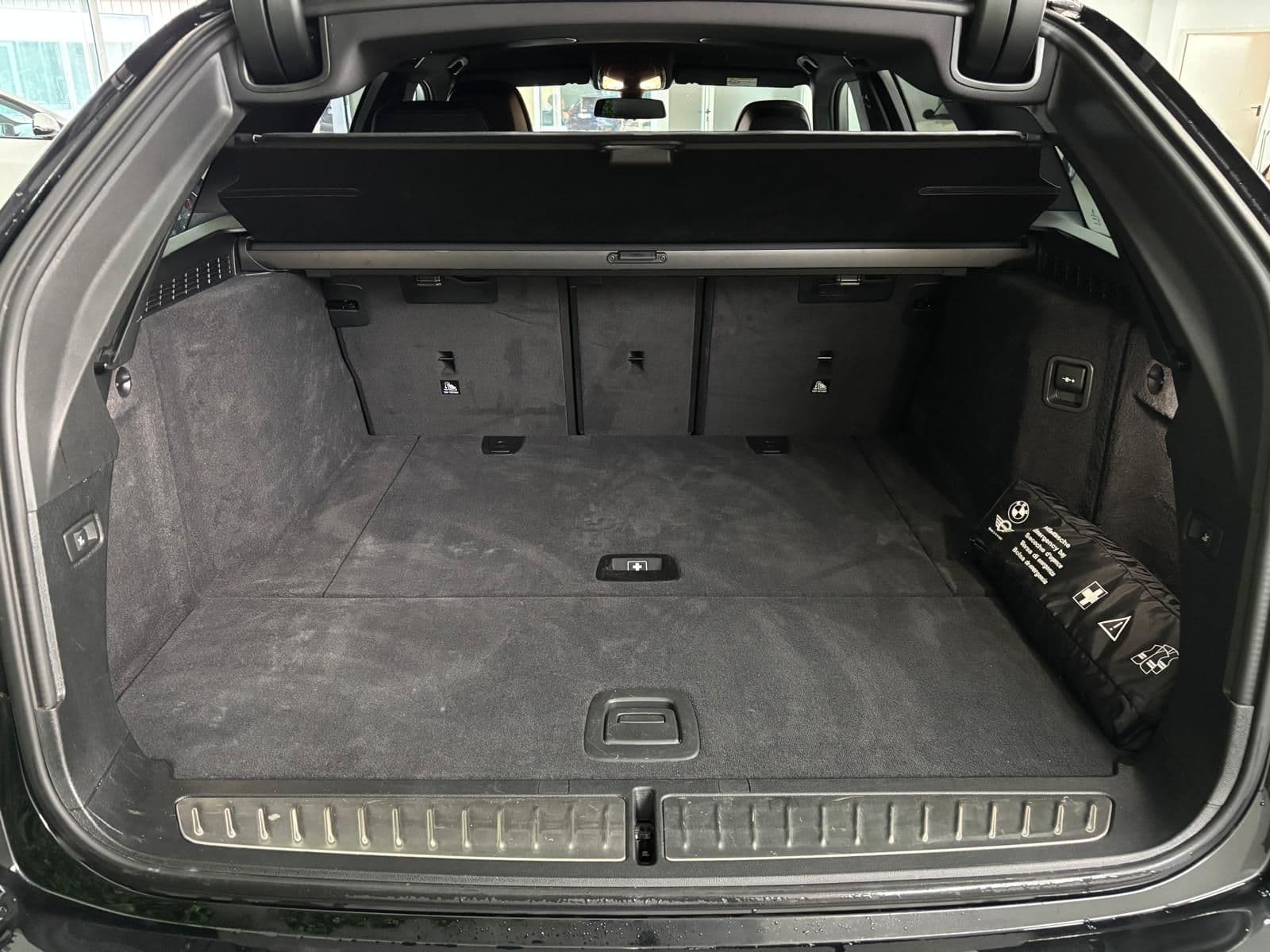 BMW 520 Serie 5 G31 20 LCI 520d Tour mhev 48V xdr Msport - Miniatura 22