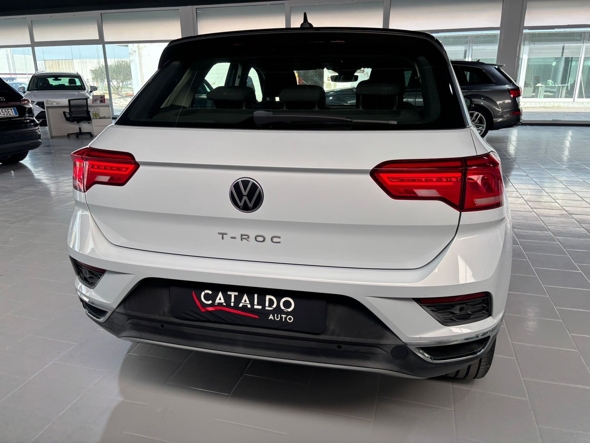 Volkswagen T-Roc I 2017 1.0 tsi Style 110cv - Immagine 4