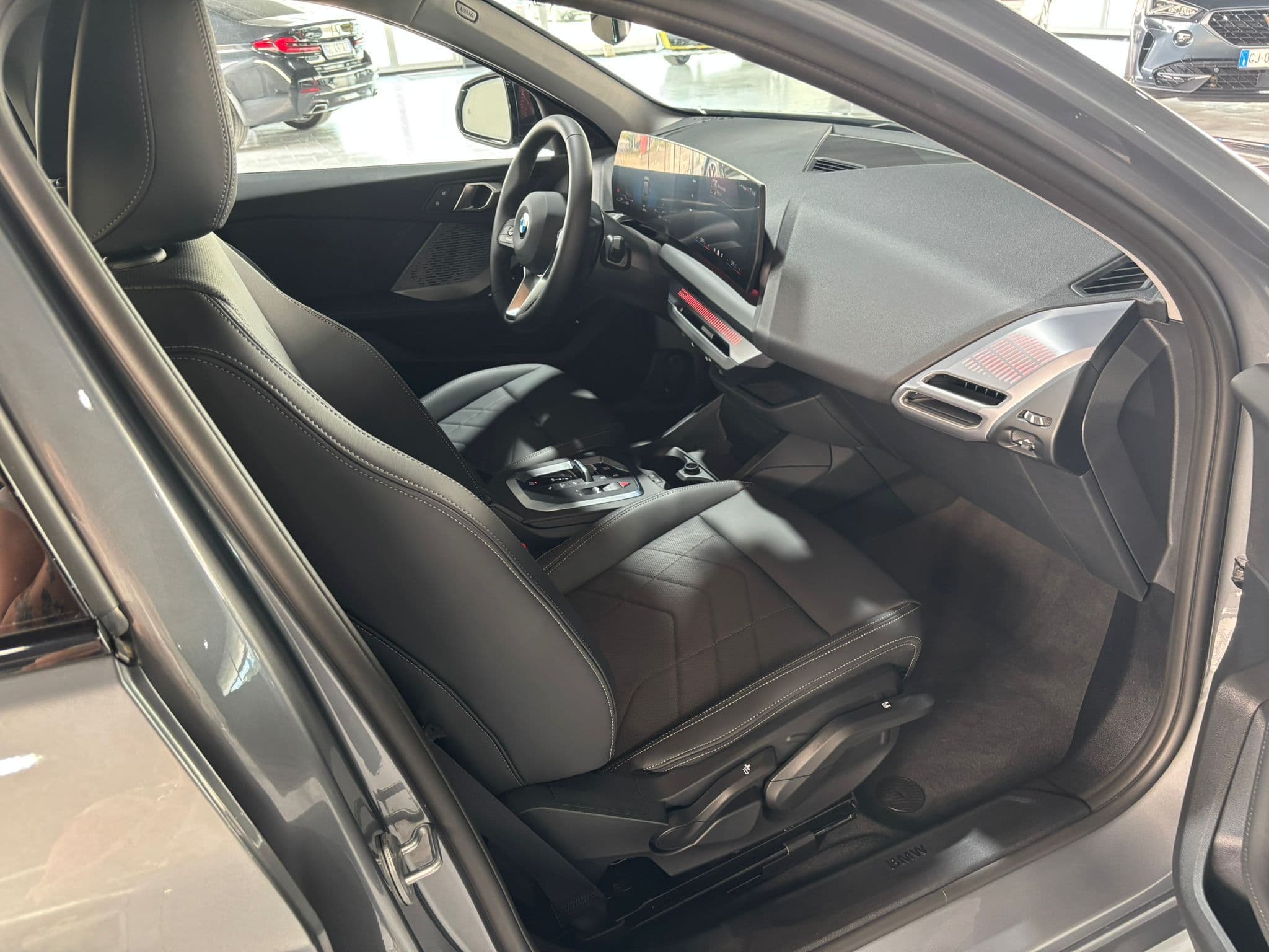 BMW 120 Serie 1 F70 48V MSport Pro auto - Immagine 19