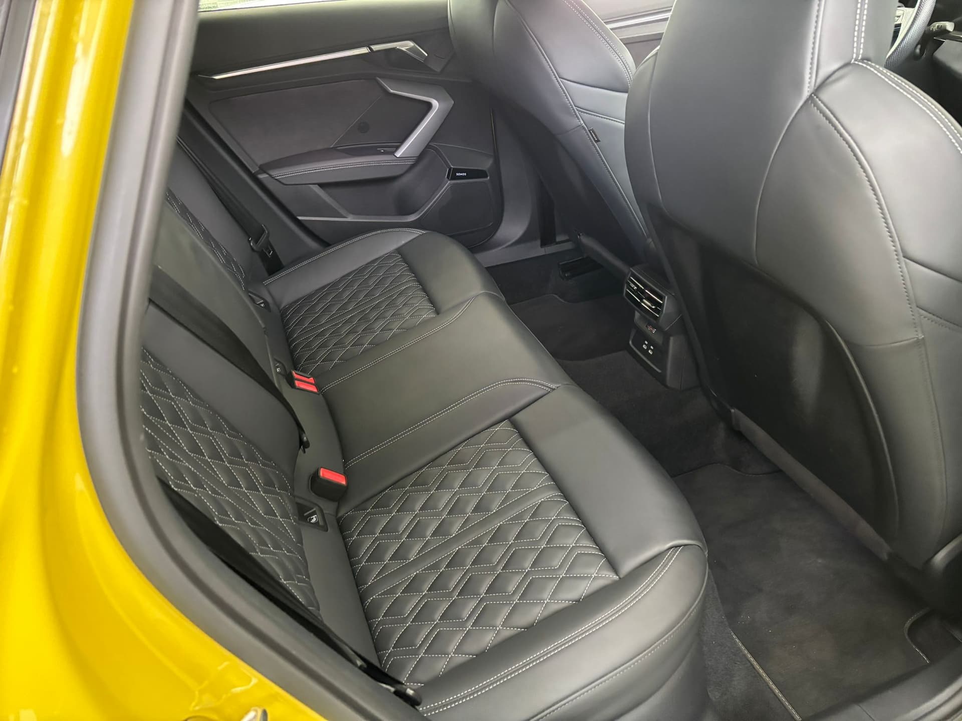 Audi A3 allstreet 35 TFSI S tronic Identity Contrast - Miniatura 24