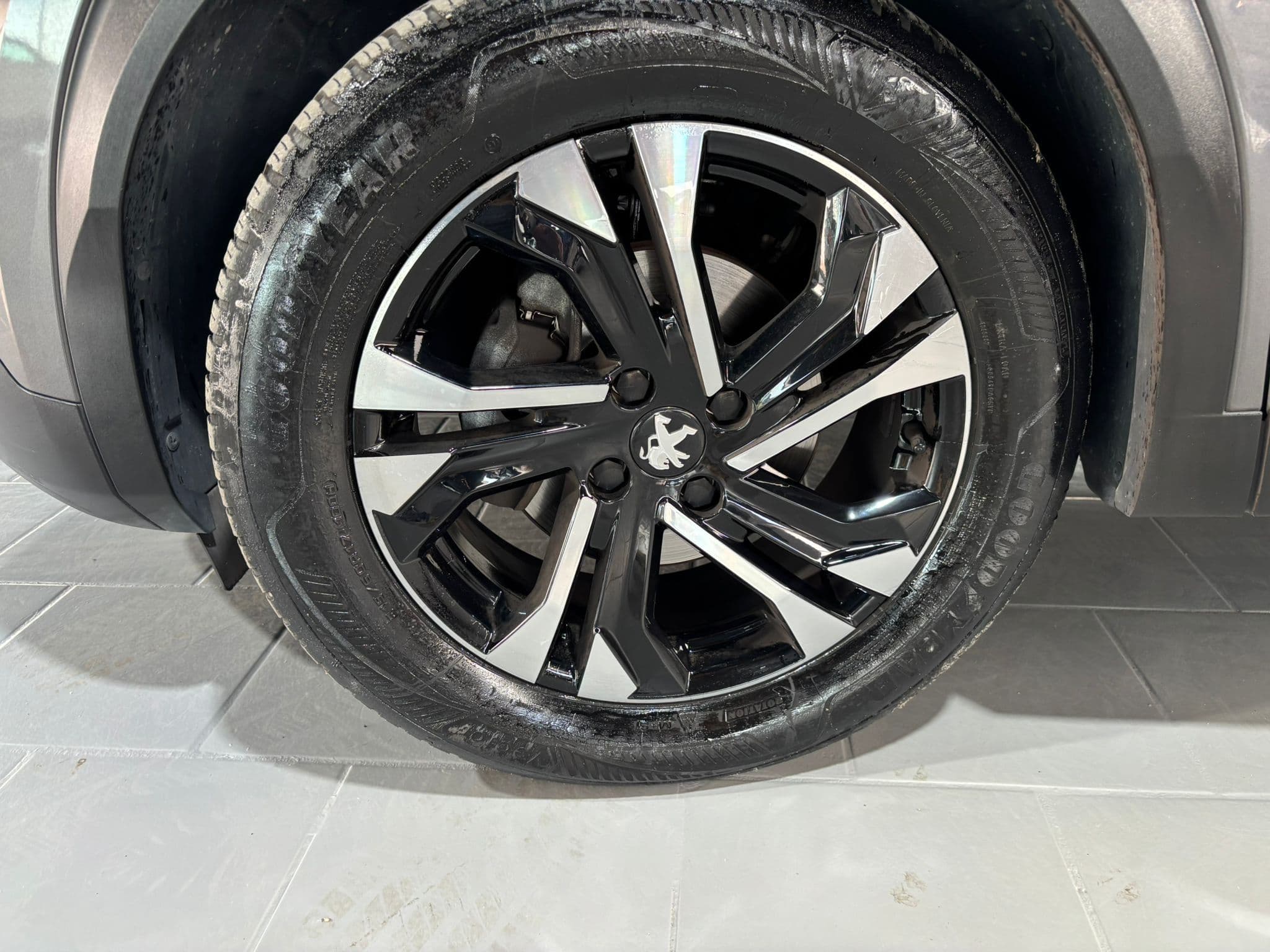 Peugeot 2008 II 2020 1.2 puretech Allure Pack  - Immagine 21