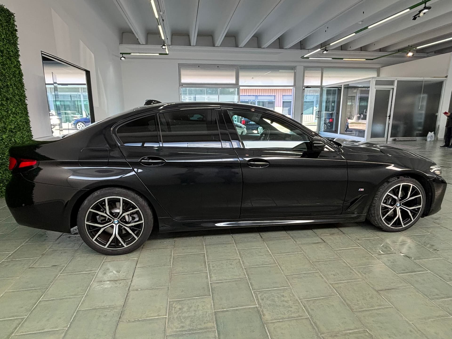 BMW 520 Serie 5 Berlina 520d mhev 48V xdrive Msport auto - Miniatura 6