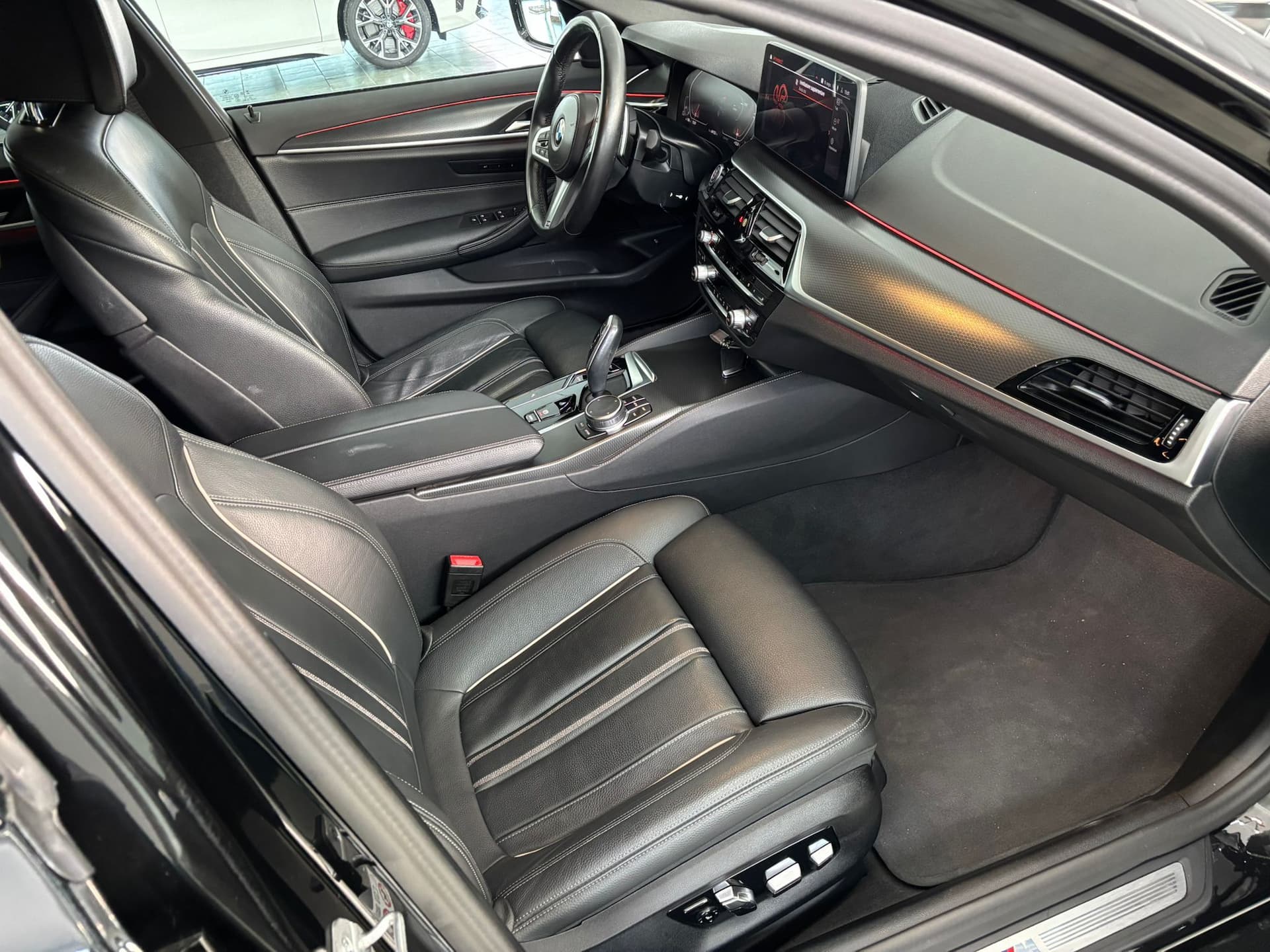 BMW 520 Serie 5 Berlina 520d mhev 48V xdrive Msport auto - Miniatura 20