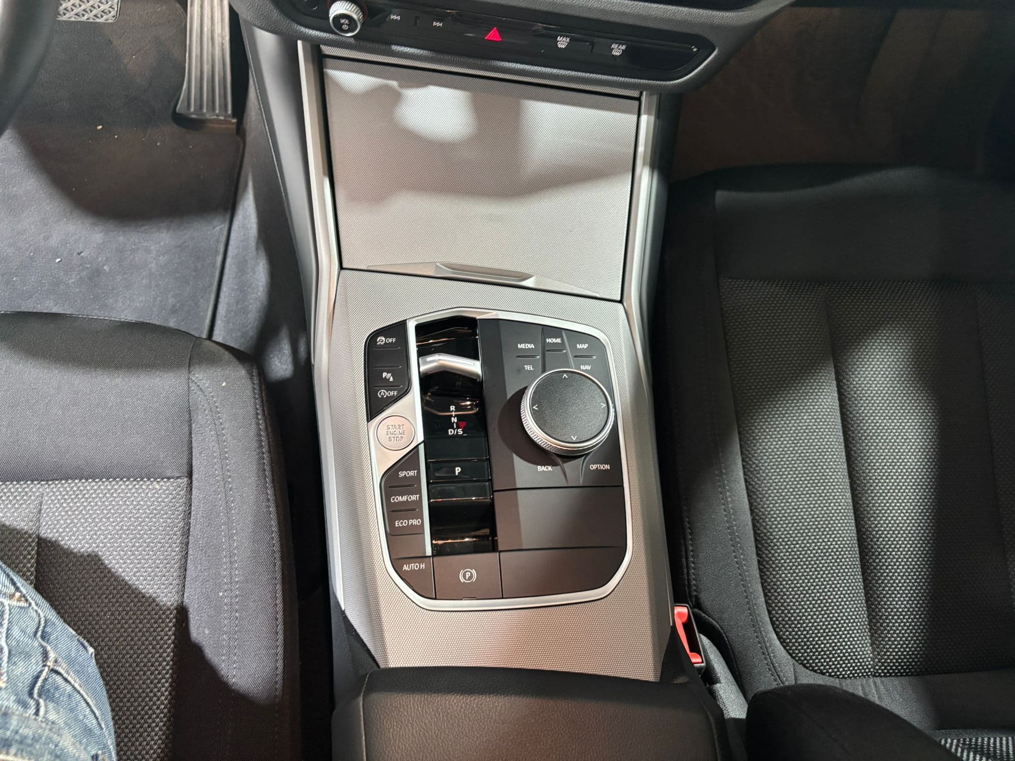 BMW 320 Serie 3 G21 2022 Touring 320i Touring auto - Immagine 16