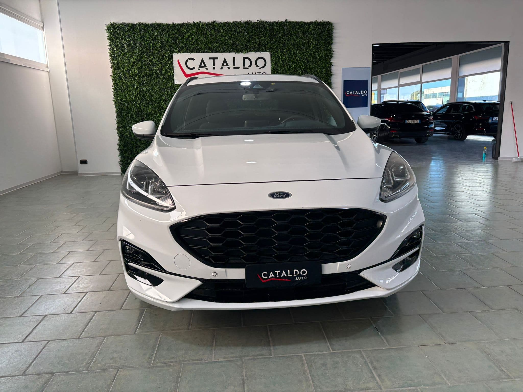 Ford Kuga III 2020 1.5 ecoblue ST-Line 2wd 120cv - Immagine 8