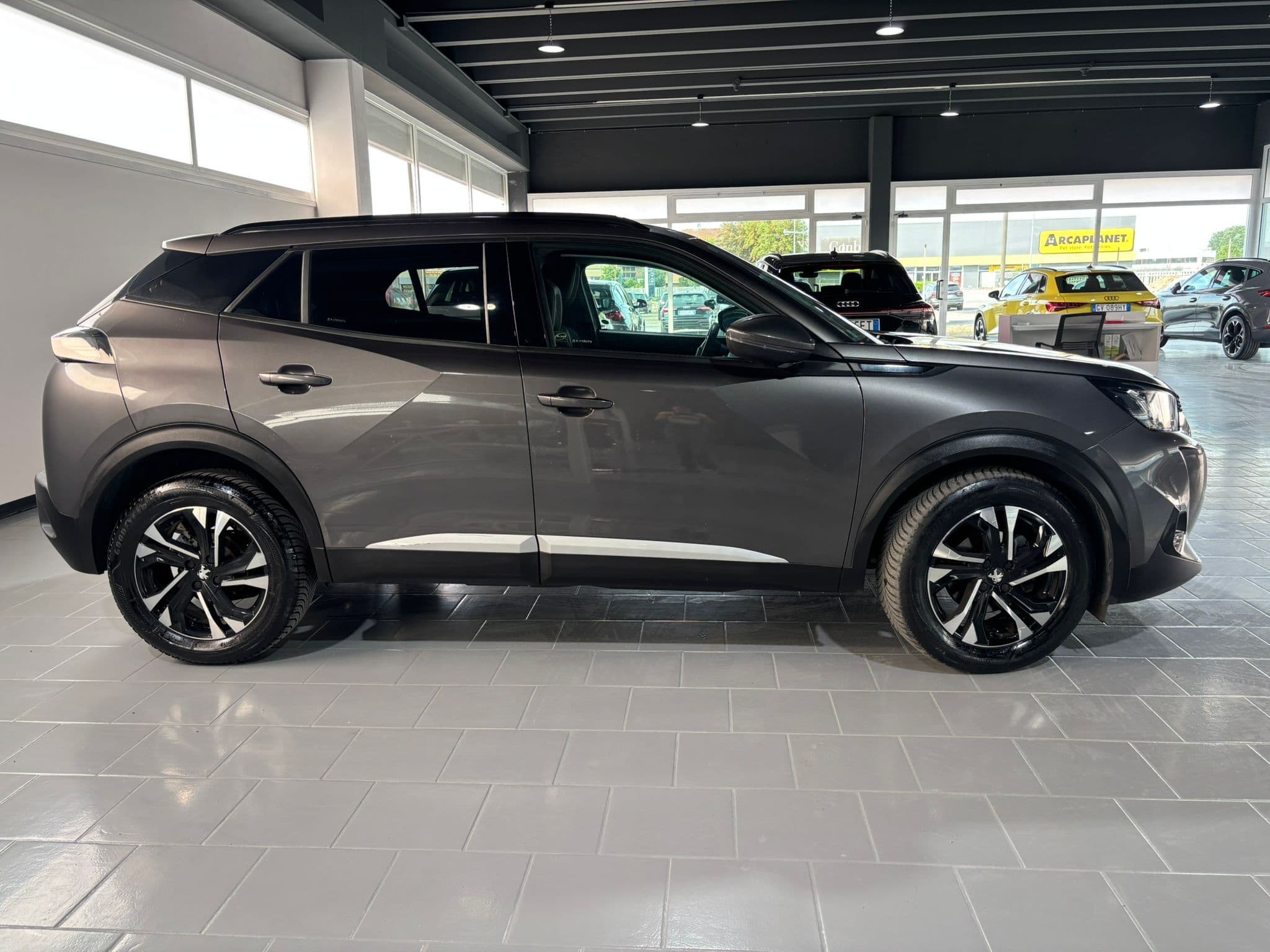 Peugeot 2008 II 2020 1.2 puretech Allure Pack  - Immagine 6