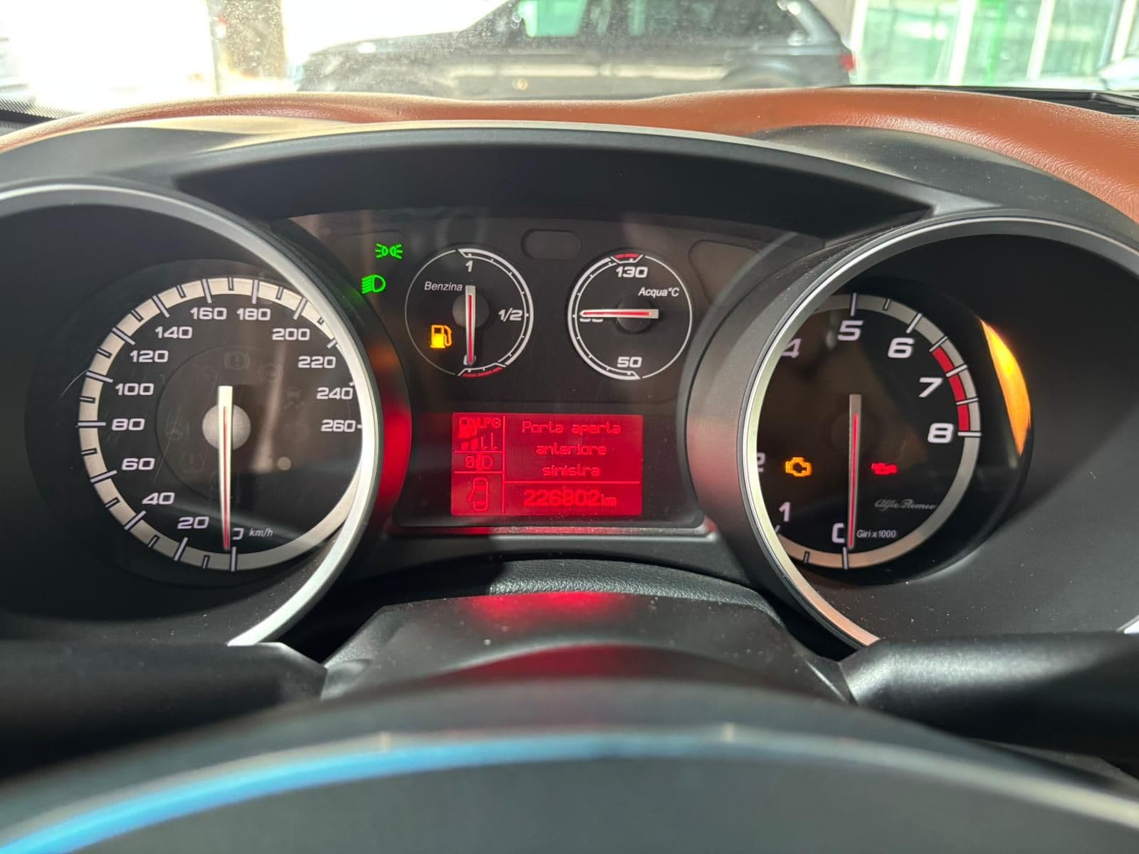 Alfa Romeo Giulietta III 2010 1.4 t. Riders Gpl 120cv - Immagine 13