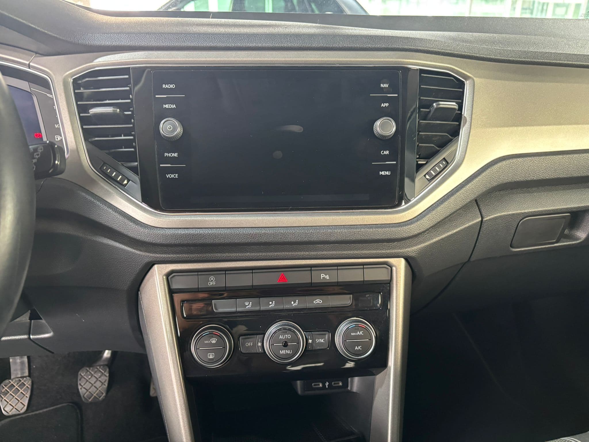 Volkswagen T-Roc I 2017 1.0 tsi Style 110cv - Immagine 14