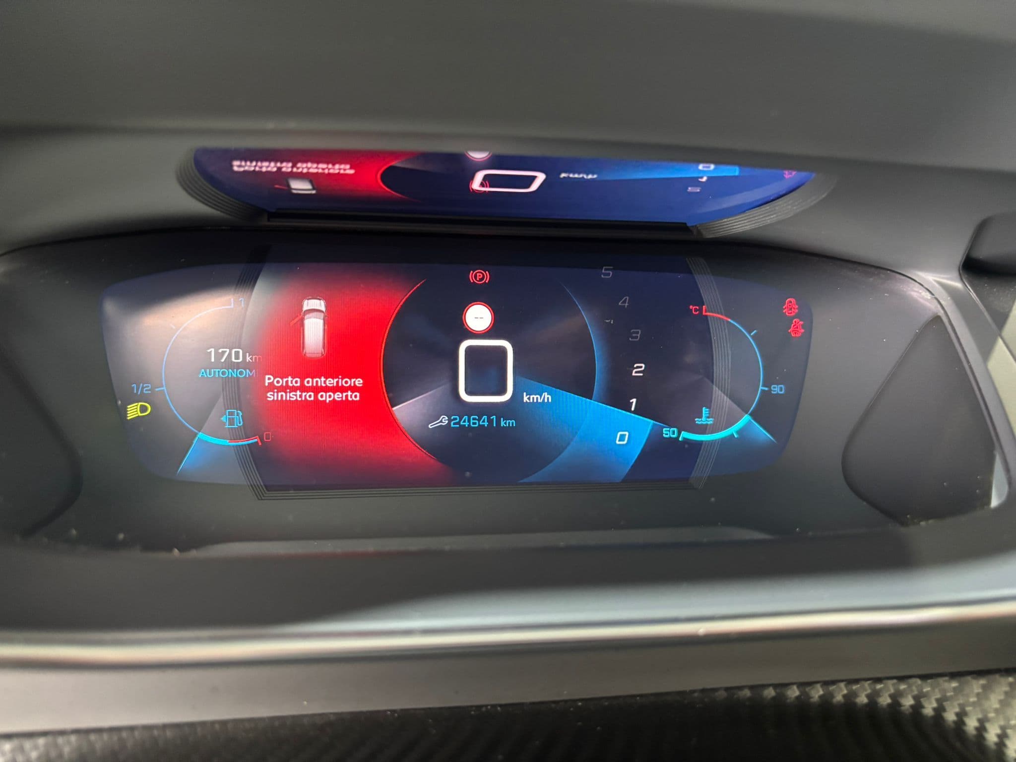 Peugeot 2008 II 2020 1.2 puretech Allure Pack  - Immagine 13