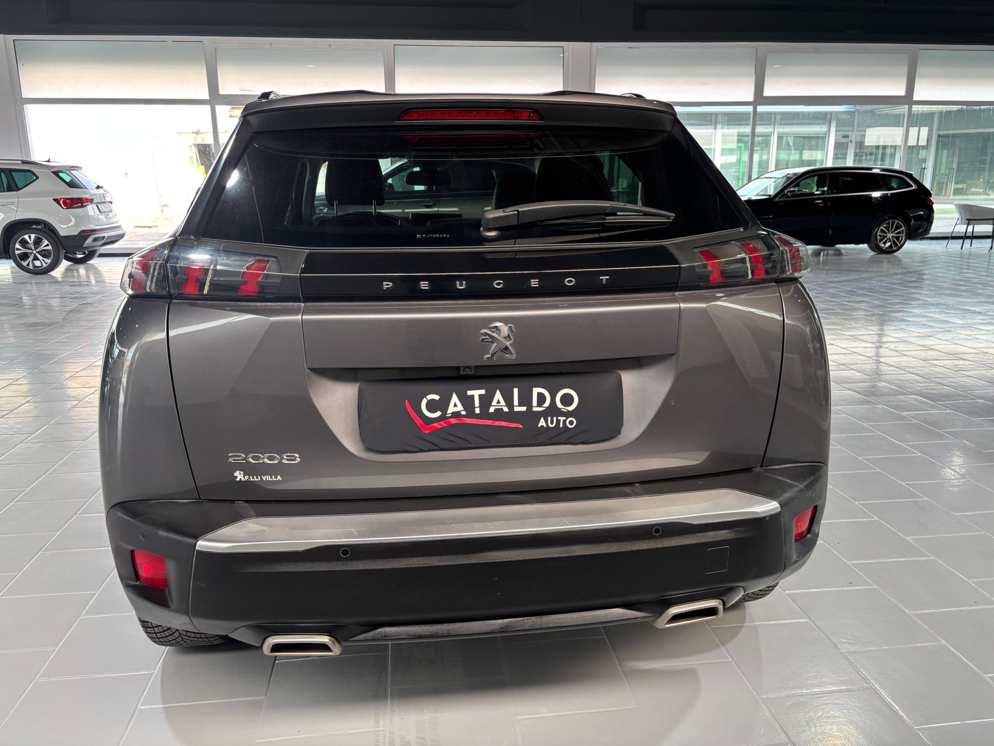 Peugeot 2008 II 2020 1.2 puretech Allure Pack  - Immagine 4