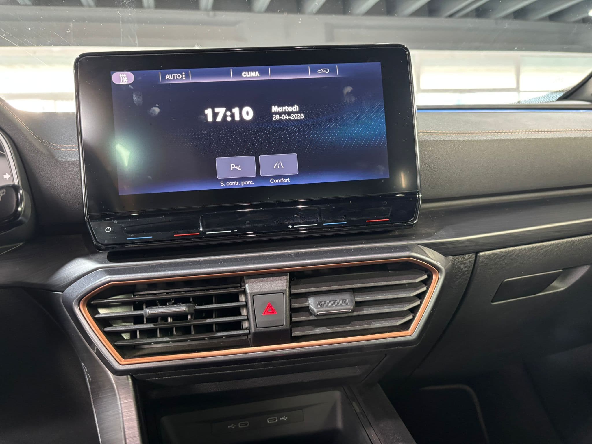 CUPRA Formentor 2020 1.4 e-hybrid 204cv dsg - Immagine 14