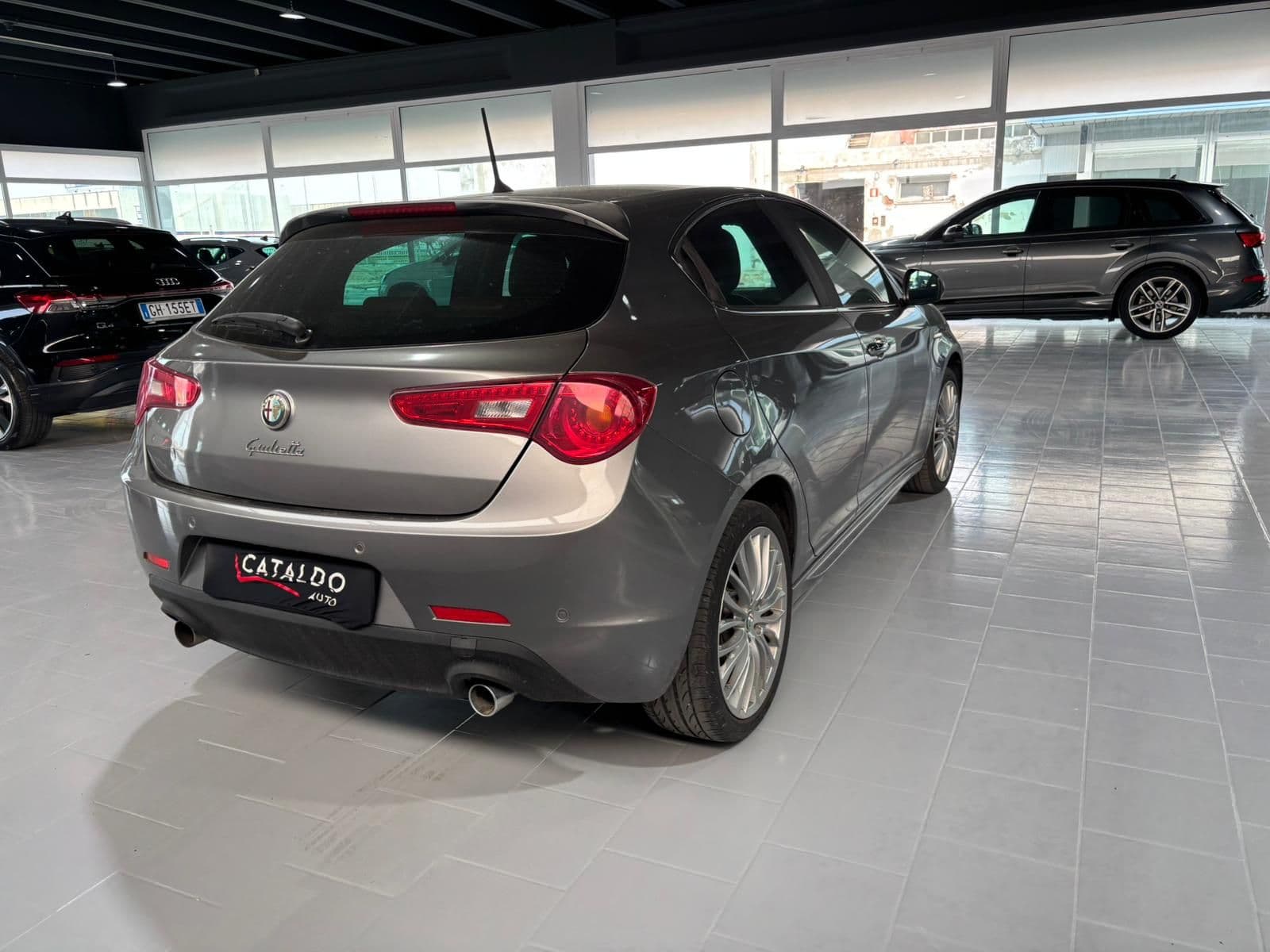 Alfa Romeo Giulietta III 2010 1.4 t. Riders Gpl 120cv - Immagine 5