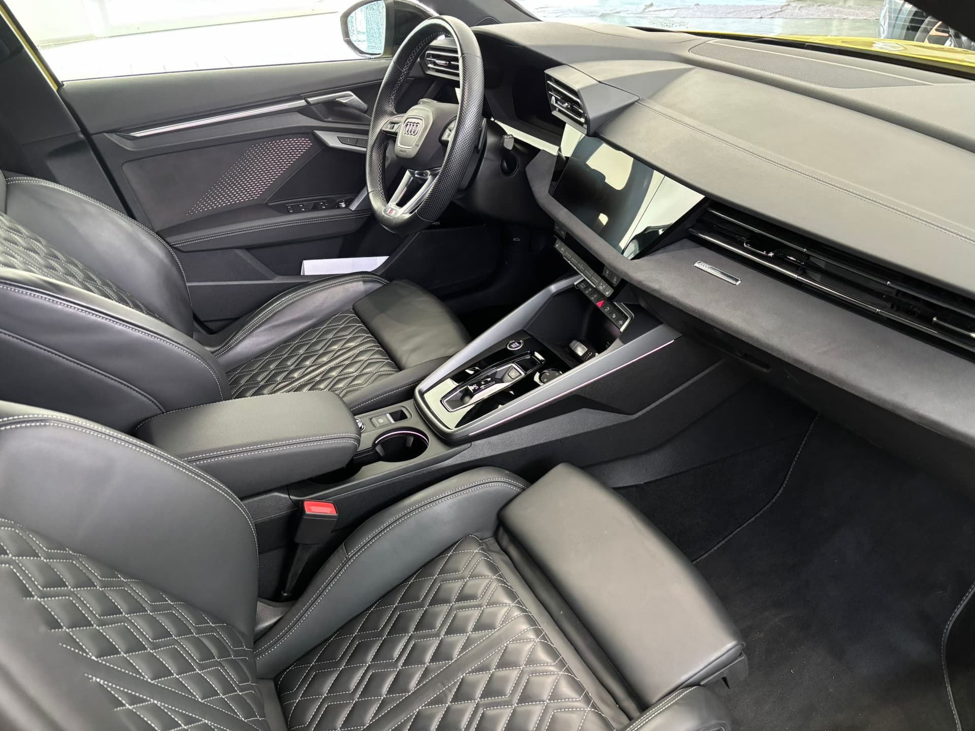 Audi A3 allstreet 35 TFSI S tronic Identity Contrast - Miniatura 20
