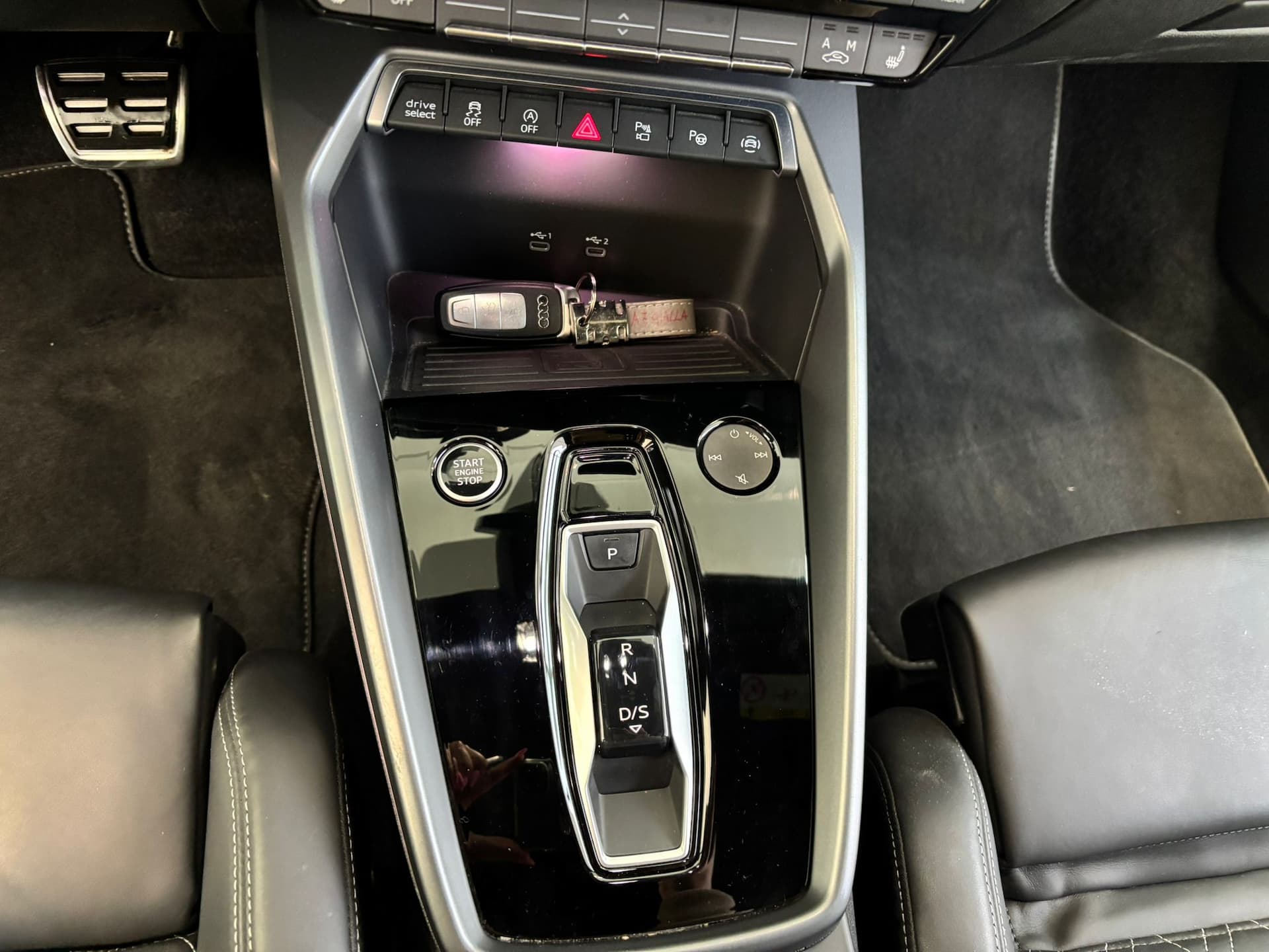 Audi A3 allstreet 35 TFSI S tronic Identity Contrast - Miniatura 19