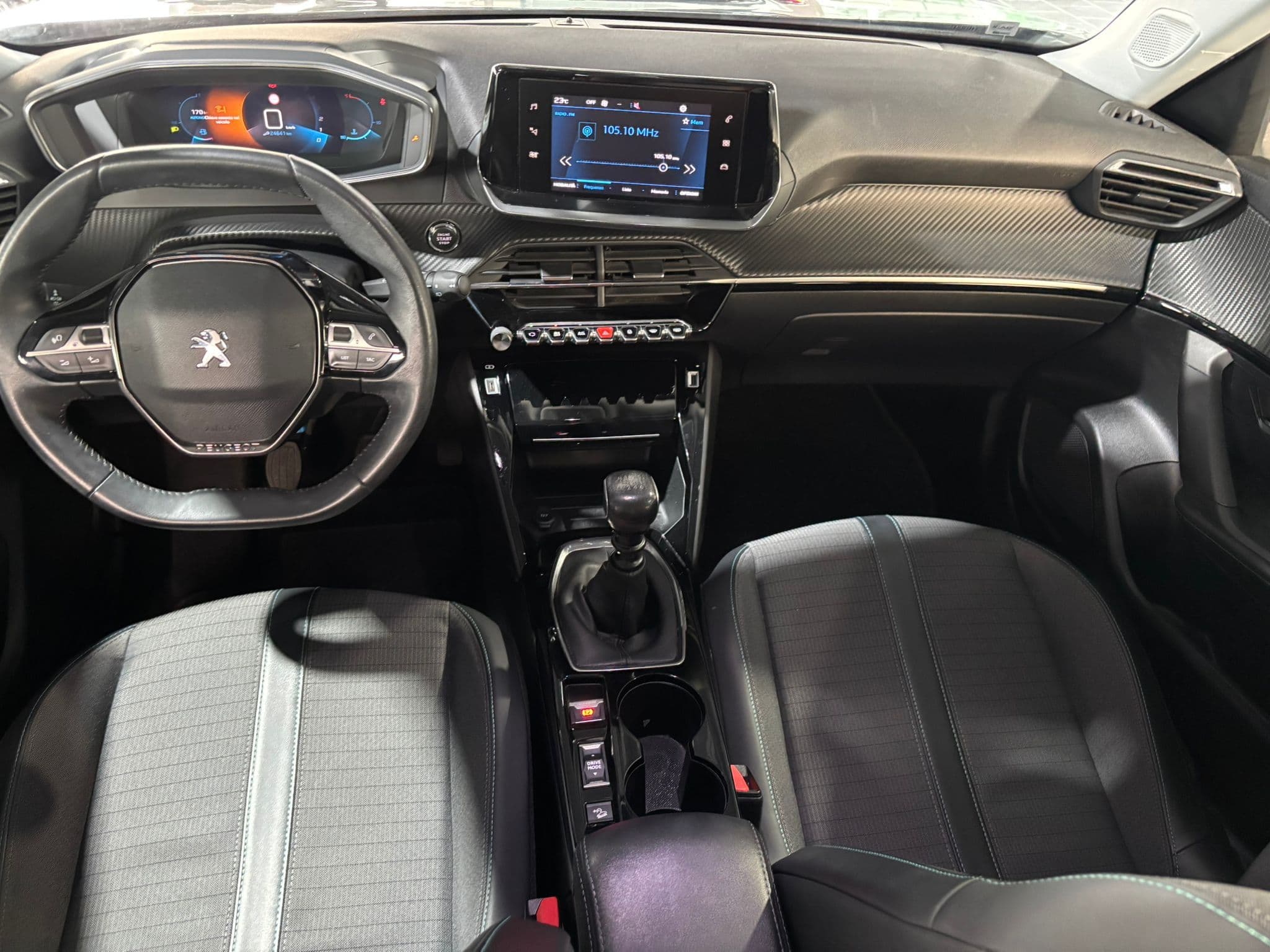 Peugeot 2008 II 2020 1.2 puretech Allure Pack  - Immagine 11