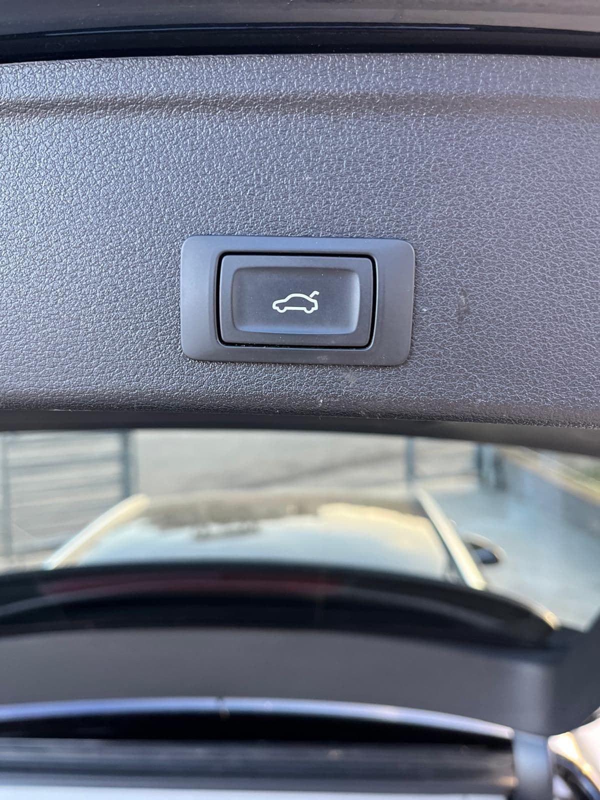 Audi A4 Avant 40 2.0 g-tron Business Sport 170cv s-tronic - Miniatura 15