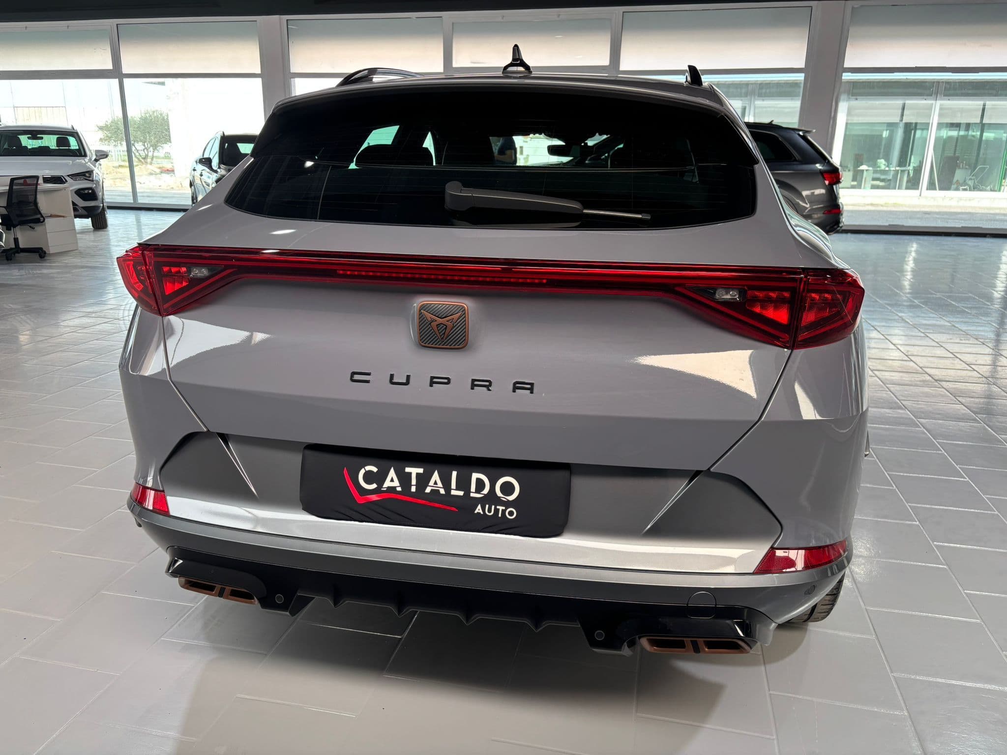 CUPRA Formentor 2020 1.4 e-hybrid 204cv dsg - Immagine 4