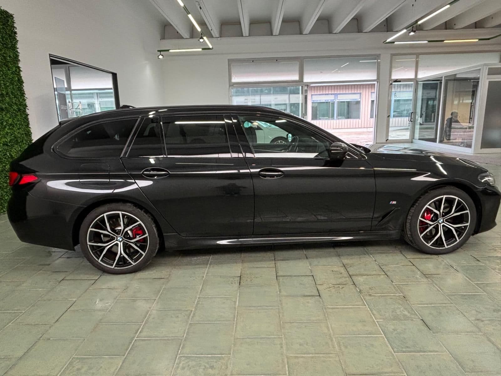 BMW 520 Serie 5 G31 20 LCI 520d Tour mhev 48V xdr Msport - Miniatura 6
