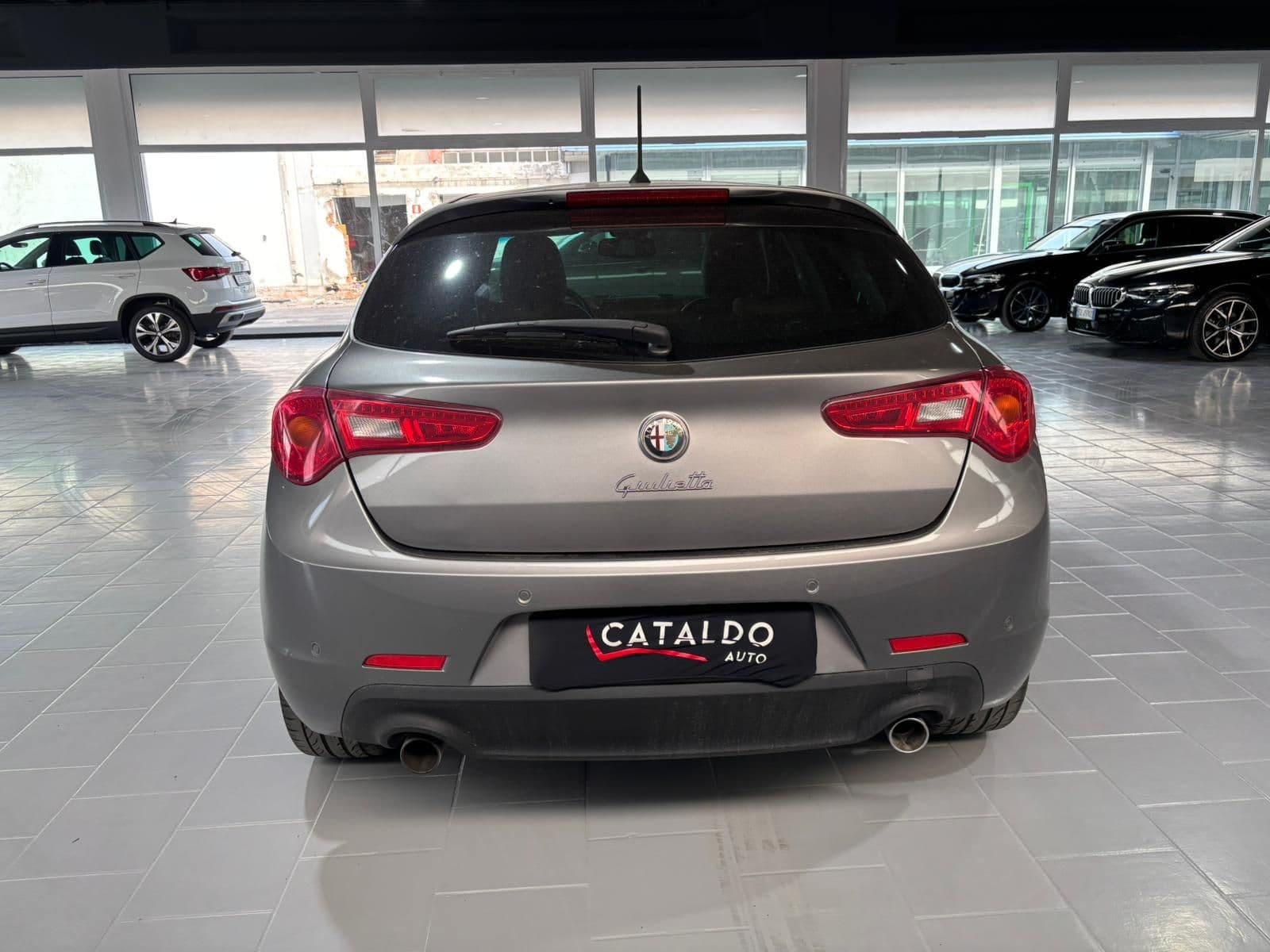 Alfa Romeo Giulietta III 2010 1.4 t. Riders Gpl 120cv - Immagine 4